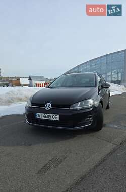 Универсал Volkswagen Golf 2015 в Киеве