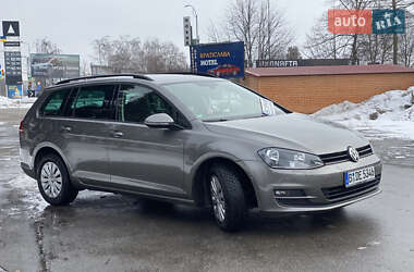 Универсал Volkswagen Golf 2014 в Тернополе