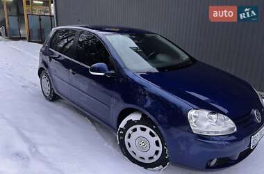 Хэтчбек Volkswagen Golf 2006 в Дрогобыче