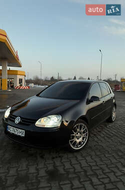 Хэтчбек Volkswagen Golf 2007 в Луцке