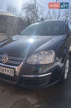 Універсал Volkswagen Golf 2008 в Черкасах
