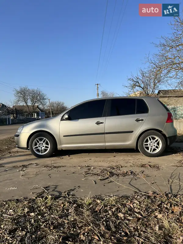 Volkswagen Golf 2004 VIN WVWZZZ1KZ4W128206 фото оголошення 7 з 65