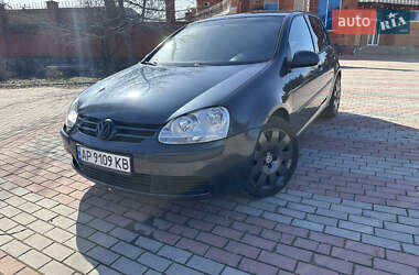 Хэтчбек Volkswagen Golf 2006 в Запорожье