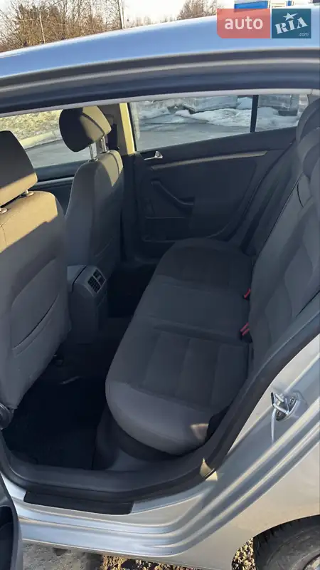 Volkswagen Golf 2006 VIN WVWZZZ1KZ6W031736 фото оголошення 12 з 53