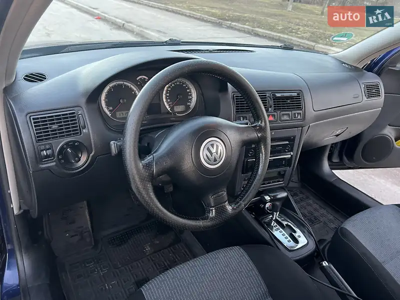 Volkswagen Golf 2003 VIN WVWZZZ1JZ3W629119 фото оголошення 10 з 77
