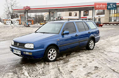 Универсал Volkswagen Golf 1996 в Харькове