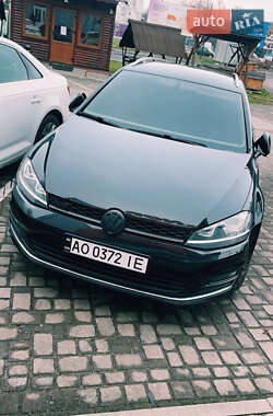 Универсал Volkswagen Golf 2015 в Мукачево
