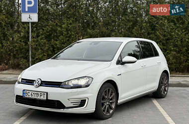 Хэтчбек Volkswagen Golf 2015 в Городке