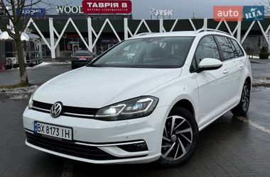 Універсал Volkswagen Golf 2018 в Хмельницькому