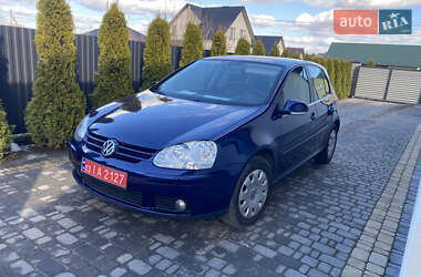 Хетчбек Volkswagen Golf 2006 в Любомлі