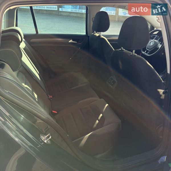 Универсал Volkswagen Golf 2018 в Одессе