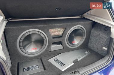 Хэтчбек Volkswagen Golf 2000 в Львове