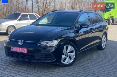 Универсал Volkswagen Golf 2021 в Ивано-Франковске