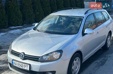 Универсал Volkswagen Golf 2012 в Киеве
