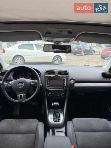Универсал Volkswagen Golf 2010 в Кривом Роге