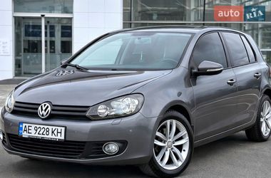 Хетчбек Volkswagen Golf 2011 в Дніпрі