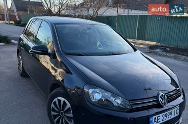 Хэтчбек Volkswagen Golf 2010 в Никополе