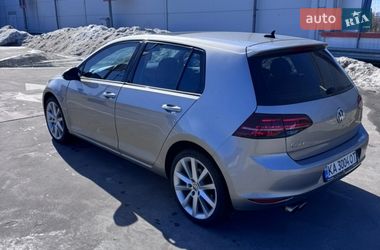 Хэтчбек Volkswagen Golf 2014 в Киеве