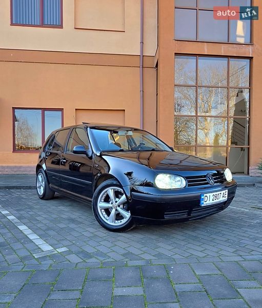 Volkswagen Golf 2000