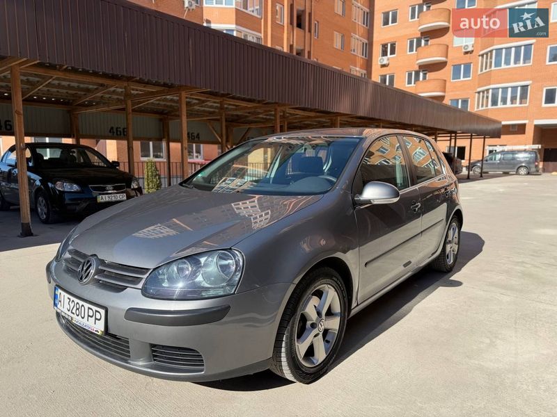 Volkswagen Golf 2004