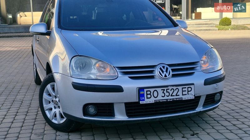 Volkswagen Golf 2004