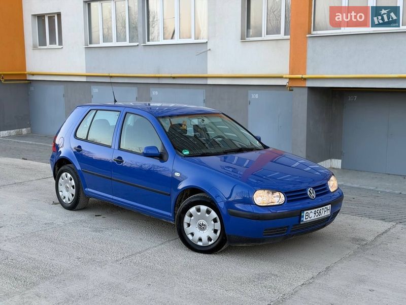 Хэтчбек Volkswagen Golf 2001 в Дрогобыче