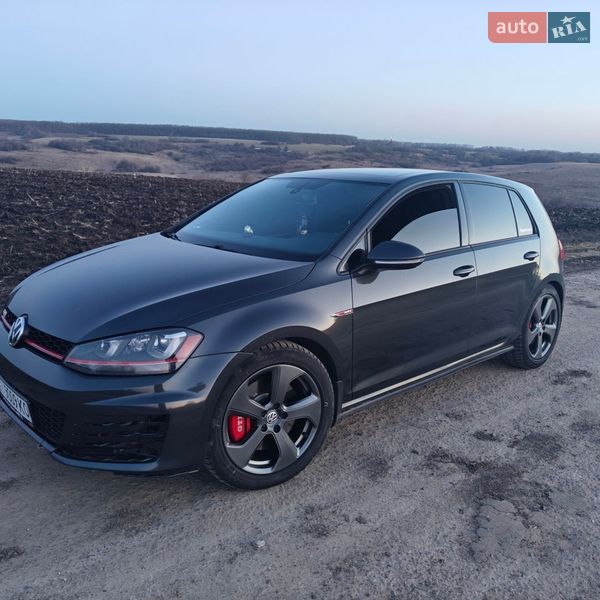 Volkswagen Golf 2016