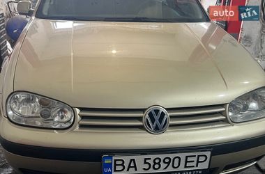 Хетчбек Volkswagen Golf 2001 в Кропивницькому