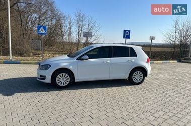 Хетчбек Volkswagen Golf 2012 в Чернівцях