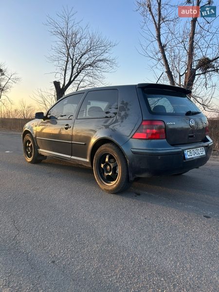 Хэтчбек Volkswagen Golf 1999 в Василькове
