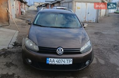 Універсал Volkswagen Golf 2011 в Києві