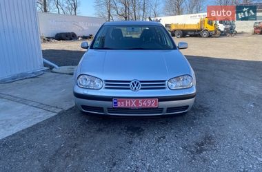 Хэтчбек Volkswagen Golf 2002 в Бучаче
