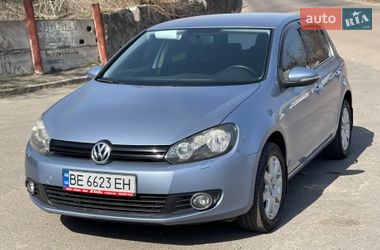 Хэтчбек Volkswagen Golf 2010 в Николаеве