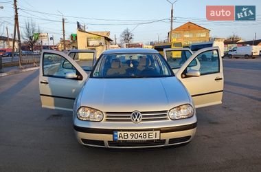 Хэтчбек Volkswagen Golf 1999 в Виннице