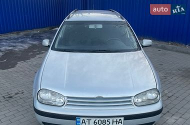 Универсал Volkswagen Golf 2000 в Виннице