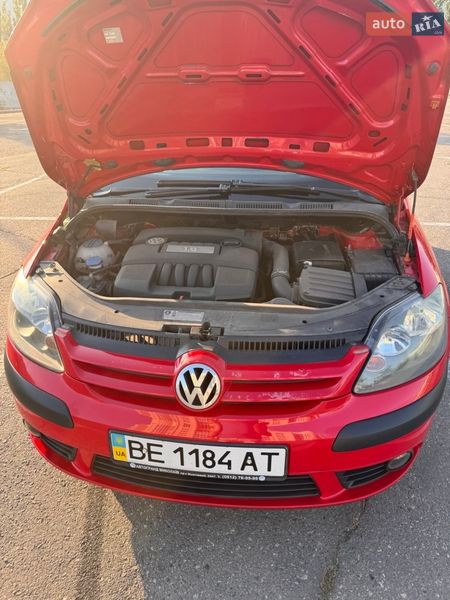 Хэтчбек Volkswagen Golf 2009 в Николаеве