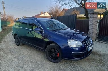 Универсал Volkswagen Golf 2008 в Снятине