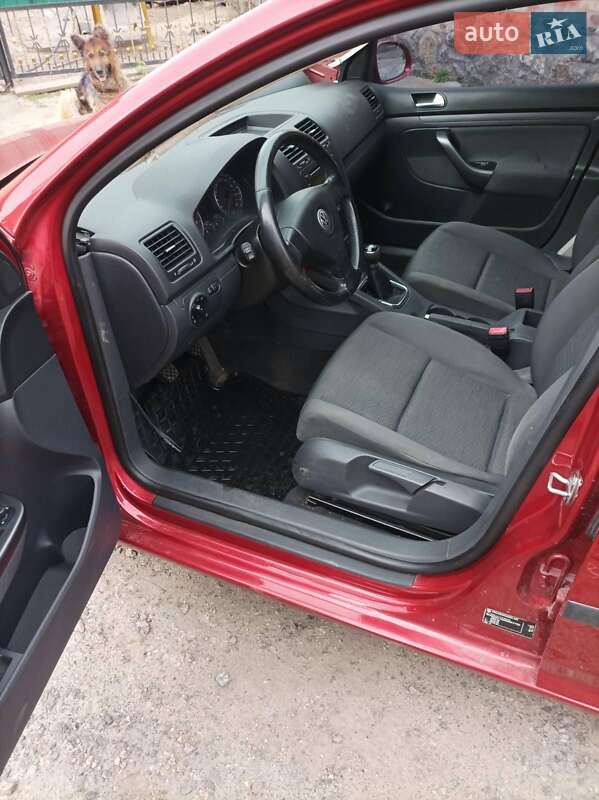 Volkswagen Golf 2005