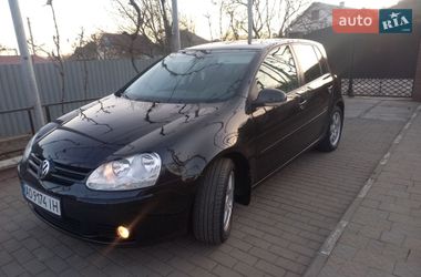 Хэтчбек Volkswagen Golf 2008 в Мукачево