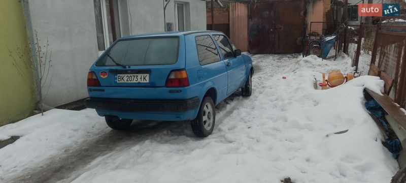 Хэтчбек Volkswagen Golf 1987 в Здолбунове