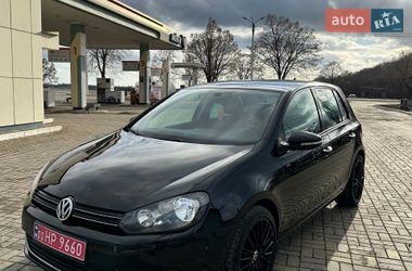 Хэтчбек Volkswagen Golf 2012 в Днепре