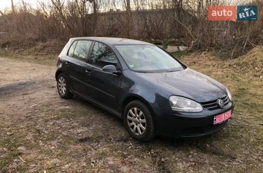 Хетчбек Volkswagen Golf 2005 в Луцьку
