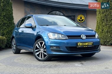 Хэтчбек Volkswagen Golf 2015 в Львове