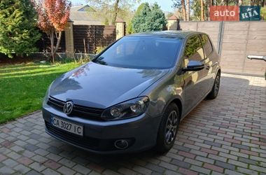 Хэтчбек Volkswagen Golf 2012 в Черкассах