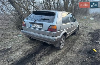 Хэтчбек Volkswagen Golf 1985 в Новониколаевке