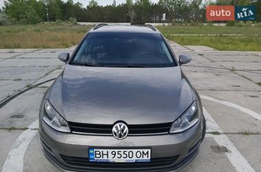 Универсал Volkswagen Golf 2015 в Вилково