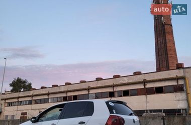 Хэтчбек Volkswagen Golf 2006 в Львове