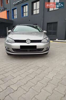 Універсал Volkswagen Golf 2015 в Дубні