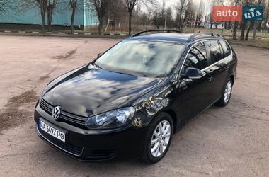 Универсал Volkswagen Golf 2011 в Житомире