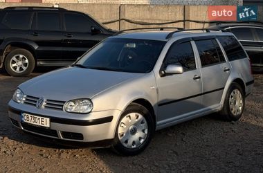 Універсал Volkswagen Golf 2000 в Чернігові